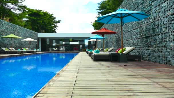 piscine à l'hôtel