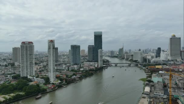 Στην Μπανγκόκ στην Ταϊλάνδη κατά τη διάρκεια της ημέρας — Αρχείο Βίντεο