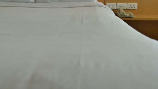 Dekoration im Schlafzimmer — Stockvideo