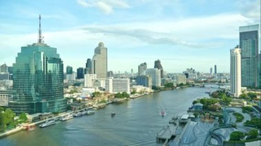 MACAU, ÇİN - 6 EYLÜL 2018: 4K Macau şehrinin tarihi geçmiş silueti