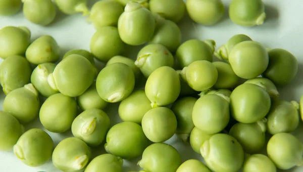 Grüne Erbsenschale — Stockfoto