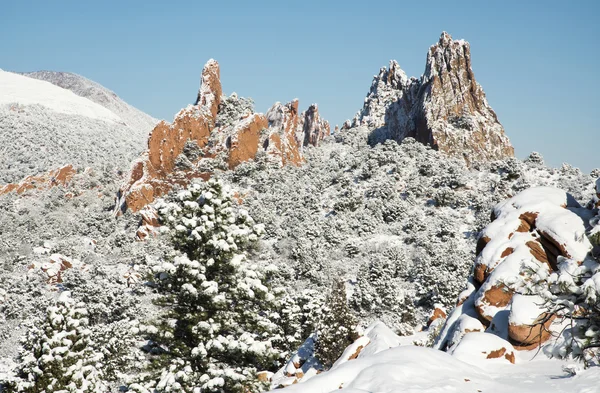 Neve no Jardim dos Deuses — Fotografia de Stock