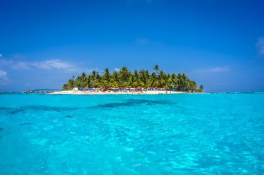 San Andres, Kolombiya kristal mavi su çevrili ada