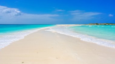 Caribbean Beach şaşırtıcı kum banka