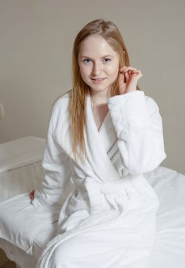 Kadın. Güzel kız banyo mükemmel cilt sonra. Cilt Bakımı. Genç cilt