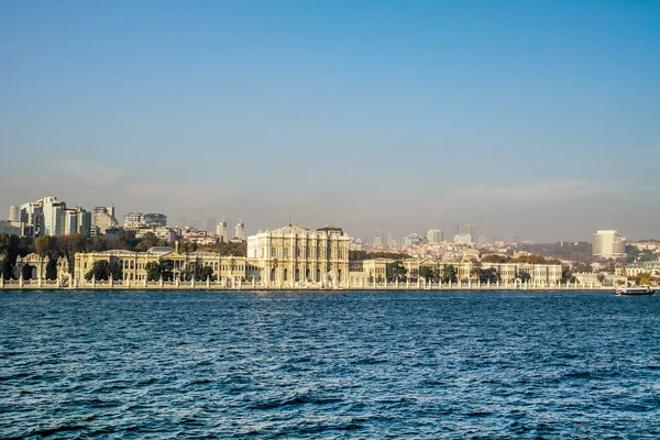 Dolmabahce Palace in Istanbul — Stock Photo, Image