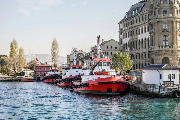 Botes de bomberos de Estambul . — Foto de Stock