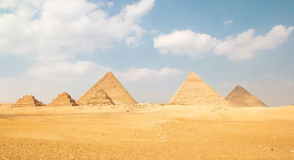 Panoramautsikt Över Stora Egyptiska Pyramider Giza Egypten — Stockfoto