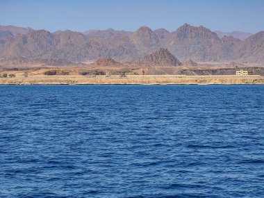 Mısır 'daki Sina Yarımadası' ndaki dağlar.