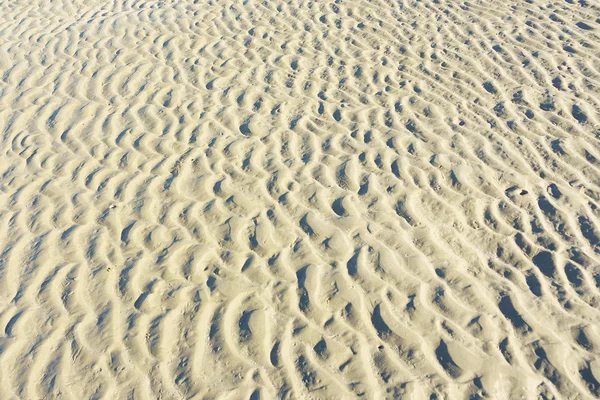 Padrão de areia na praia limpa — Fotografia de Stock