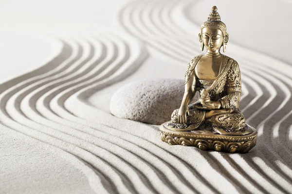 Budizm zihniyet ile rahatlatıcı meditasyon