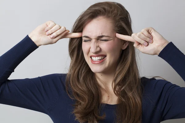 Conceito de desespero e humor para exasperado 20s menina — Fotografia de Stock