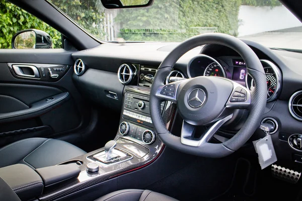 Mercedes-Amg Slc 43 2016 wnętrze — Zdjęcie stockowe