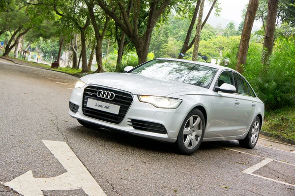 Audi A6 3.0T dörtlüsü