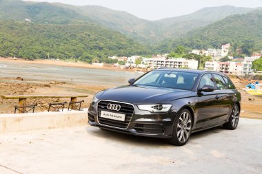 Audi A6 Avant 2012
