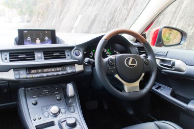 Lexus Ct 200h hibrit araba 2014