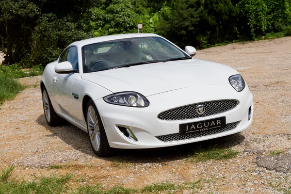 Jaguar Xk 2012 — Photo