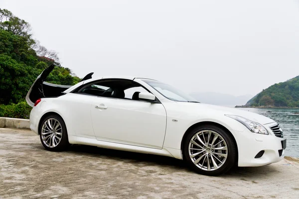 Infiniti G37 Convertible 2013 Modelo — Foto de Stock