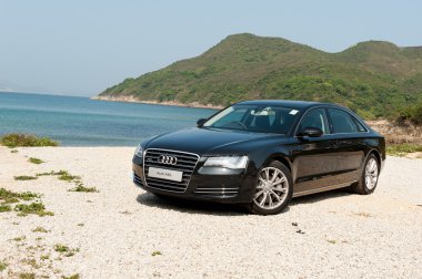 Audi A8l uzun temel Sedan