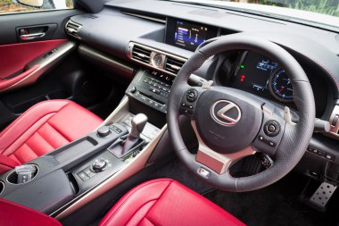 Lexus 350 2013 Model Spor Sedan Drive Bay