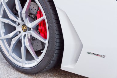 Lamborghini Lp700-4 Süper Araba 2013 Model Sınırlı Sürüm