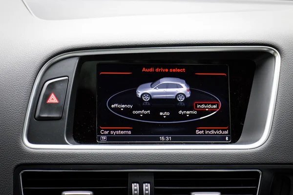 Audi SQ5 coche Hatchback de alto rendimiento — Foto de Stock