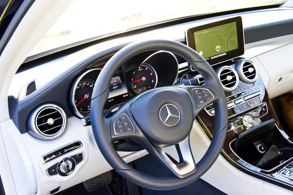 Mercedes-Benz C-klass 2014 2015 modell — Stockfoto