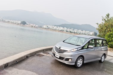 Mazda Biante 2013 Model Mpv