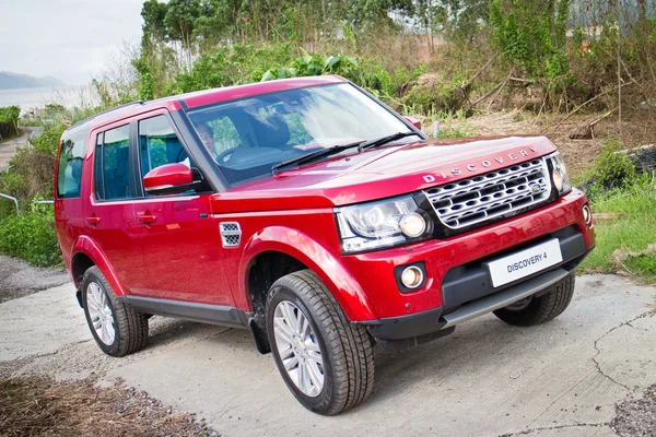 Land Rover Discovery 4 Test Drive el 13 de mayo de 2014 en Hong Kong . — Foto de Stock