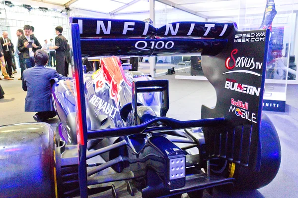 Red Bull F1 Q100 Race Car Display il 23 maggio 2014 a Hong Kong . — Foto Stock