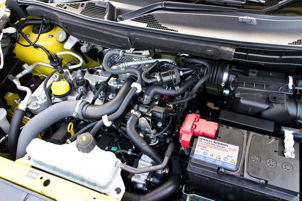Motor Nissan Juke 1.2 DIG-Turbo 2014 — Foto de Stock
