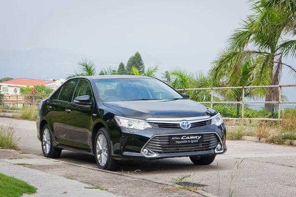 Toyota Camry híbrido 2014 test Drive — Fotografia de Stock