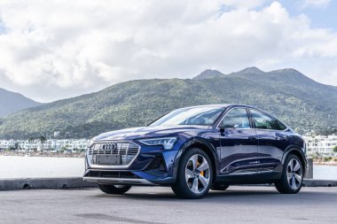 Hong Kong, Çin 18 Kasım 2020: Audi e-tron Sportback 2020 Test Sürüşü 18 Kasım 2020, Hong Kong.