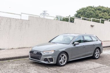 Hong Kong, Çin 24 Kasım 2020: Audi A4 Avant 2020 Test Sürüşü 24 Kasım 2020.