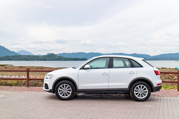 Audi Q3 cirugía estética 2015 Test Drive día — Foto de Stock