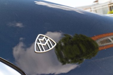 Mercedes Maybach S 500 2015 Logo