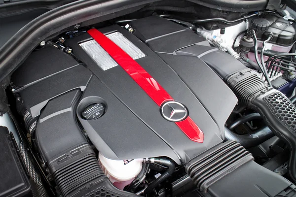 Mercedes-benz alle neuen gle 2015 amg engine — Stockfoto