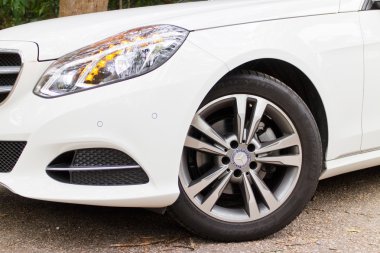 Mercedes-Benz E 220 BlueTec 2014