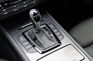Hyundai Genesis 2015 vites kutusu