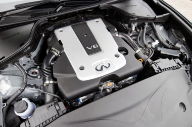 Infiniti Q70 2015 motoru