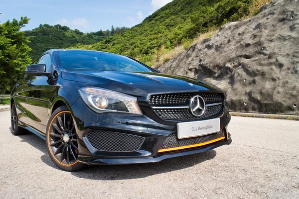 Mercedes-Benz CLA Freno de disparo 2015 Test Drive — Foto de Stock