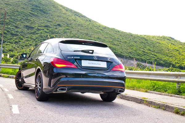 Mercedes-Benz CLA Freno de disparo 2015 Test Drive — Foto de Stock