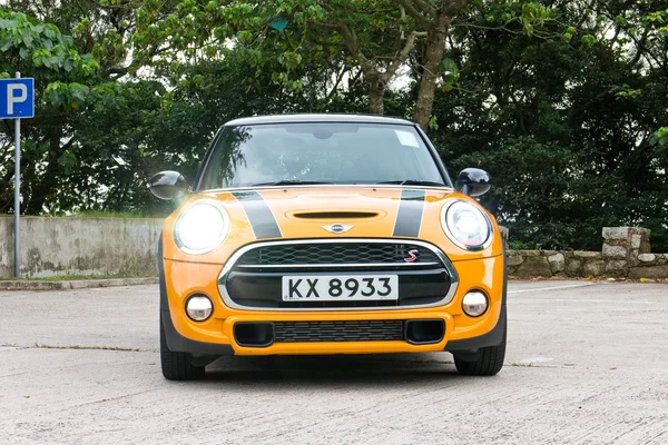 Mini Cooper zkušební jízdu v Hong Kongu — Stock fotografie