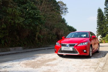 Lexus Ct 200h hibrit araba 2014