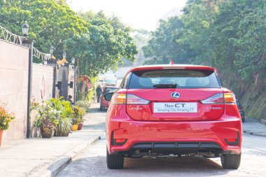 Lexus Ct 200h hibrit araba 2014