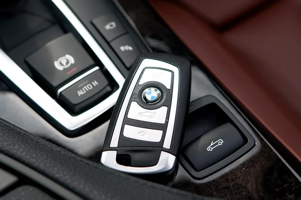 The newest bmw car key — Stock Photo, Image