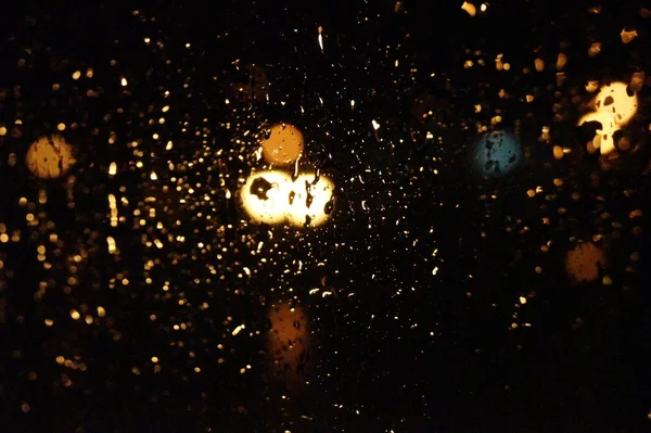 Krople deszczu, gotas de chuva, chuva — Fotografia de Stock