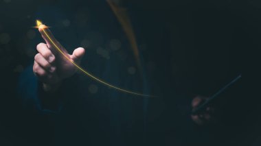 Kariyer Büyümesi ve Hedefe Yönelimli İşletme Başlangıcı Fikirleri Temiz Kariyer Yönetimi ve Sürdürülebilir Girişimcilik ve Uzun Vadeli Profesyonel Başarı Yolunda Başarı Hedefi