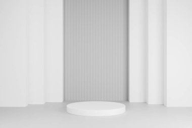 Dairesel kaidesi ve dikey mimari çizgileri olan temiz beyaz stüdyo düzeni..
