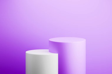 Ürün yerleştirme için canlı mor bir duvara karşı iki beyaz silindir..